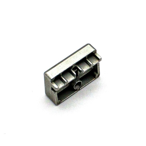 Планка ответная с 2 отверстиями Rehau S730/735, Roto
